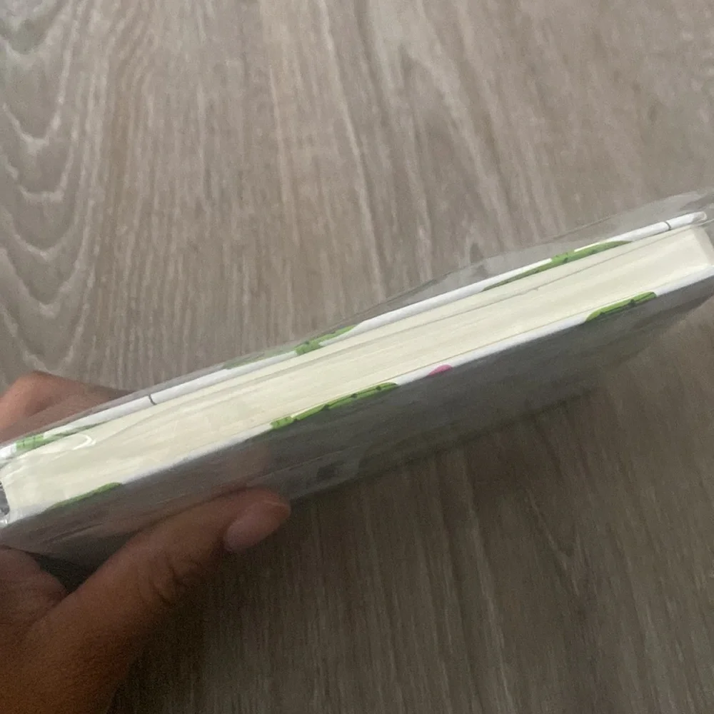 notepad - Picture 3 of 3